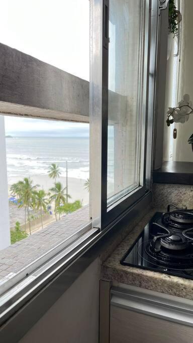 Apartamento Suíte de 3 Quartos
